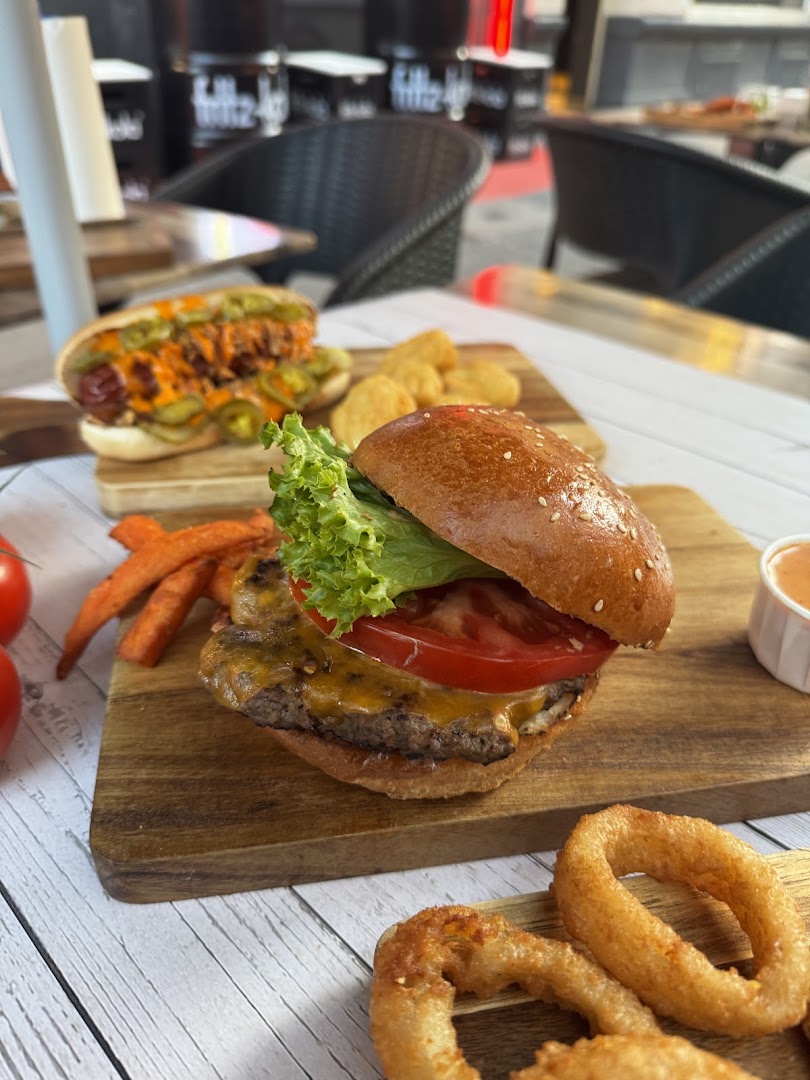 Rocket Burger & Hot Dog · Fotos 1